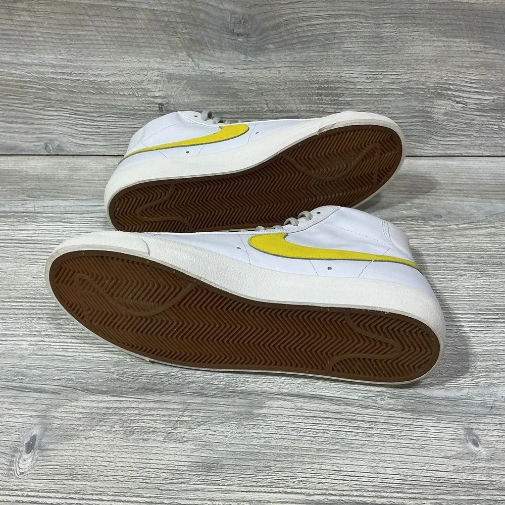 Nike Blazer Mid '77 Vintage BQ6806-101 White Yellow Leather Shoes Men's Size 8.5